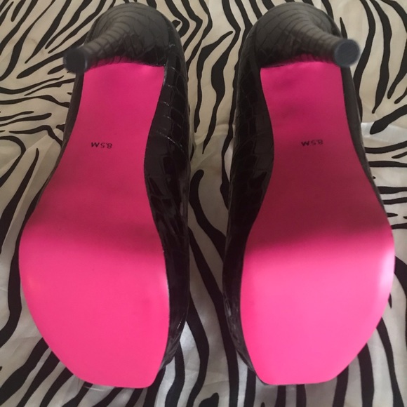 Shoedazzle “Vega” Peeptoe Stilettos - Picture 6 of 6
